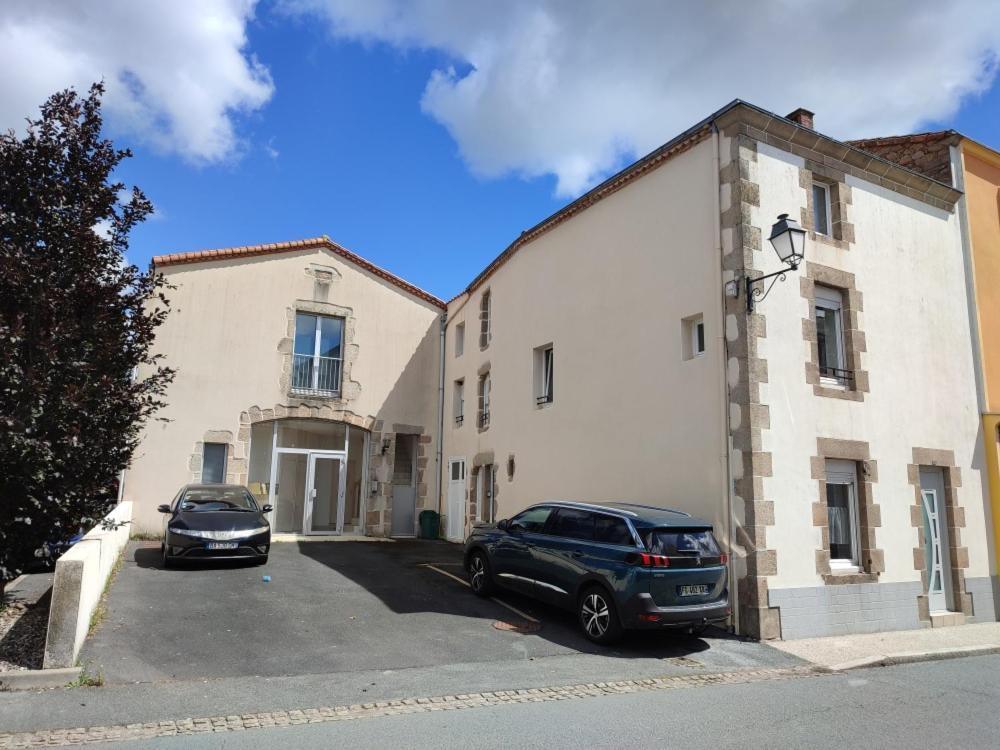 Appartement Logis des chouans à Les Landes-Genusson Extérieur photo