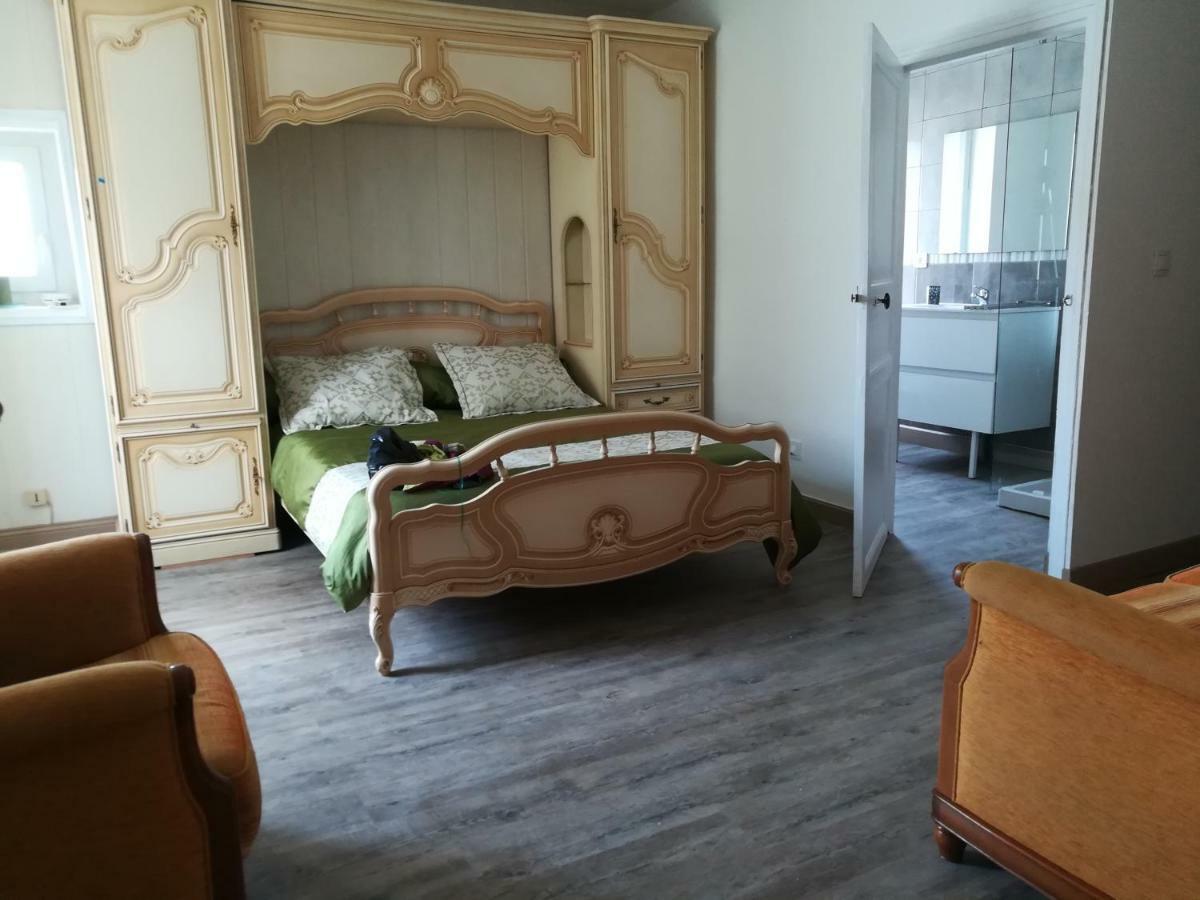 Appartement Logis des chouans à Les Landes-Genusson Extérieur photo